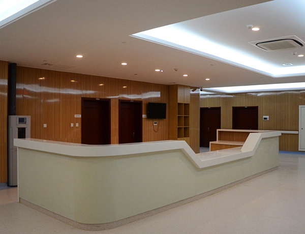 Tampo de trabalho laminado compacto